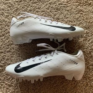 Nike Vapor Edge Team Men's Football Cleat